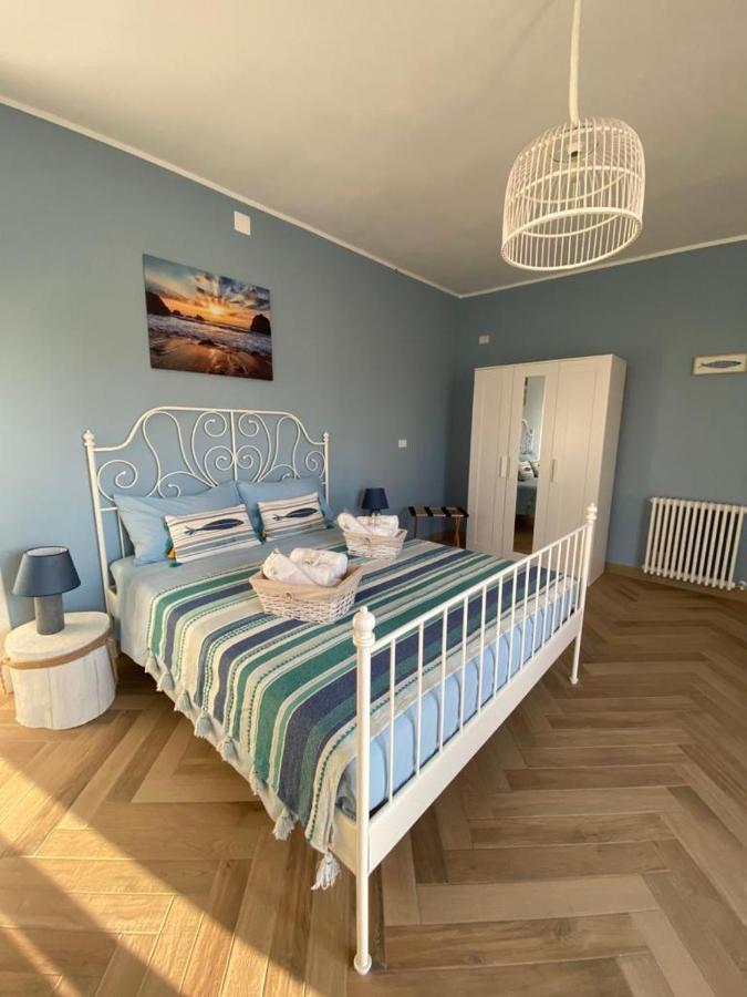 Villa Per Vacanze Isola ファヌザ エクステリア 写真